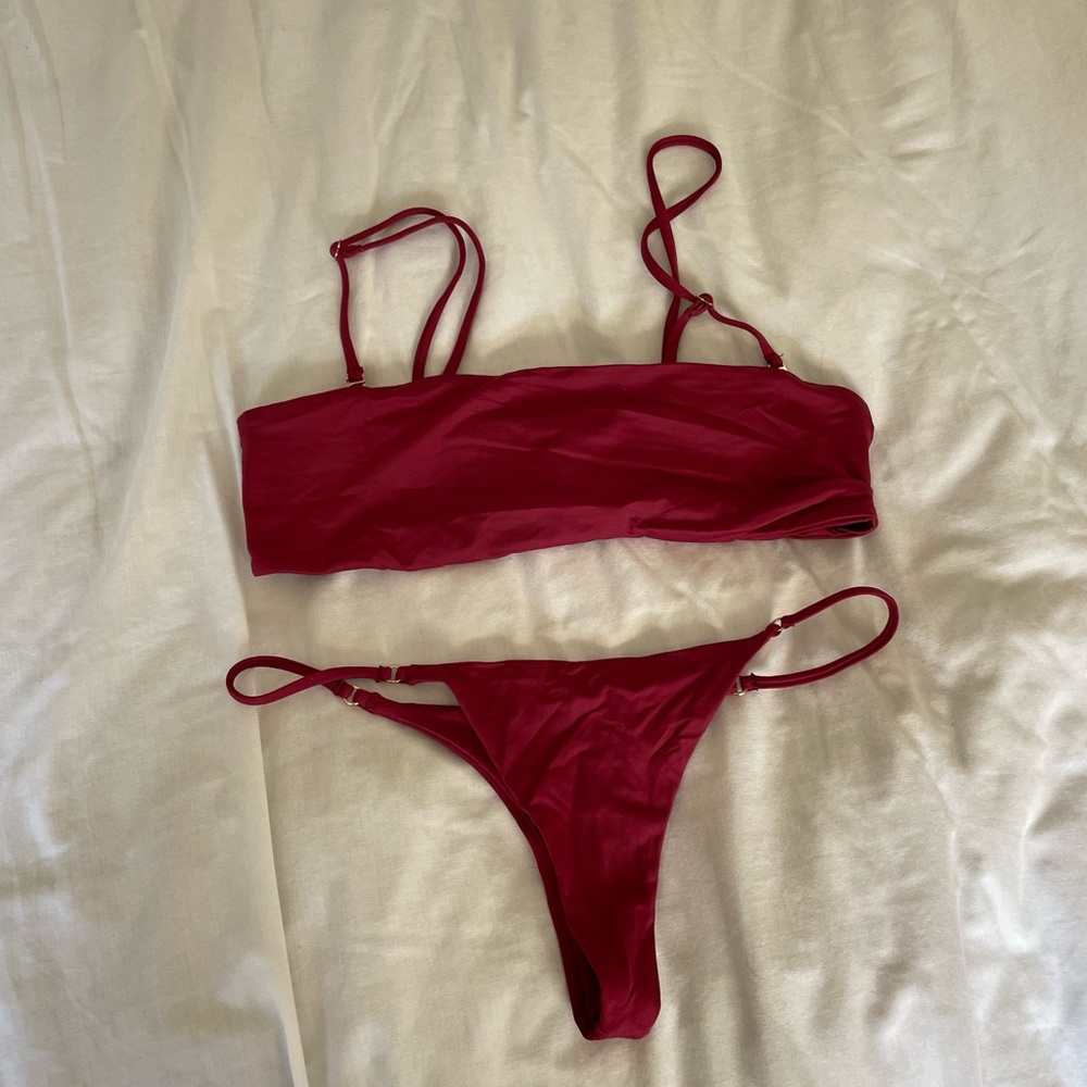 Frankie’s bikini set
